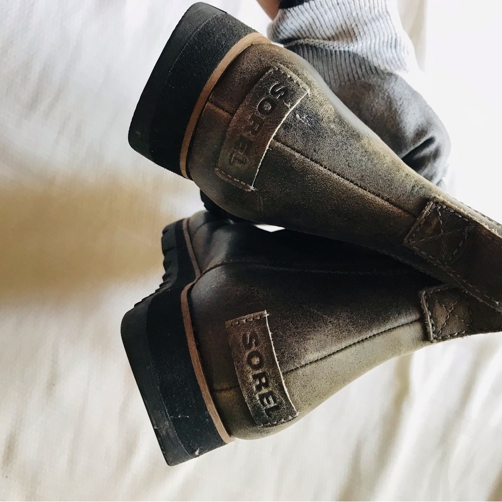 Sorel Gray Leather Ankle Boots - Picture 10 of 14